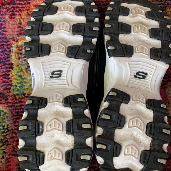 Skechers Air-Cooled Memory Foam Wide Fit - Picture 6 of 8